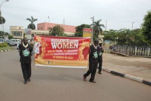 1_16days_2012_85_20131118_1857508108